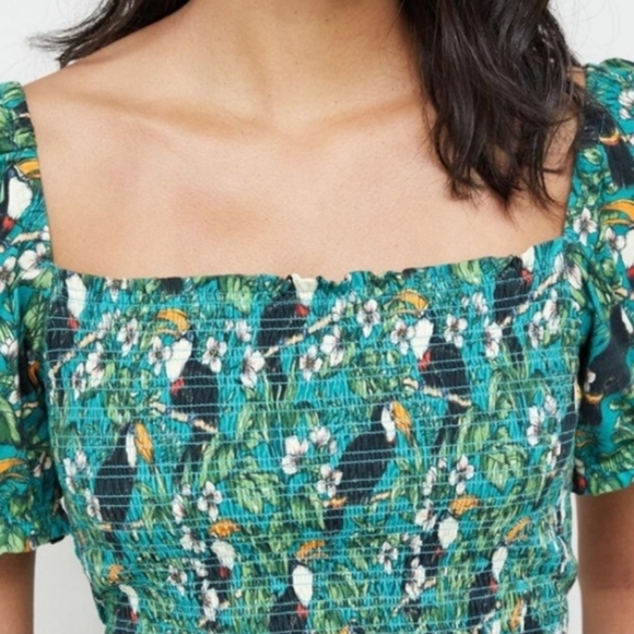 Anthropologie Dolan Left Coast Smocked Puff-Sleeved Top in GREEN M NEW - Picture 6 of 9